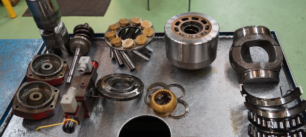 Réparation d'une pompe hydraulique à pistons Rexroth Brueninghaus Hydromatik